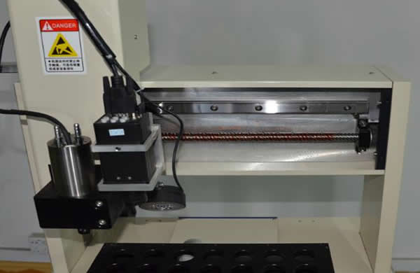 Bench-top Automatic  Router adopt x,y,z step motor and driving system
